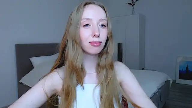 Luna insniity online show from February 10, 10:30 pm