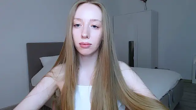 Luna insniity online show from March 15, 10:33 pm