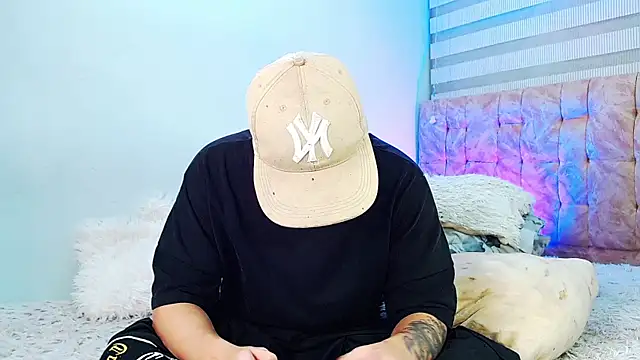 Snapshot of _justinmoon2 chatting on July 12, 3:52 am justinmoon2 online show from July 12, 3:52 am