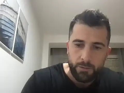 Snapshot of alex877x chatting on December 20, 9:43 am alex877x online show from December 20, 9:43 am