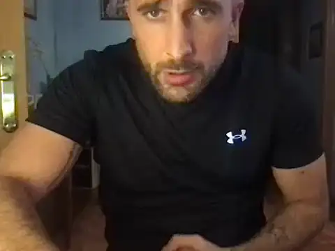 Snapshot of alex877x chatting on January 29, 6:28 pm alex877x online show from January 29, 6:28 pm