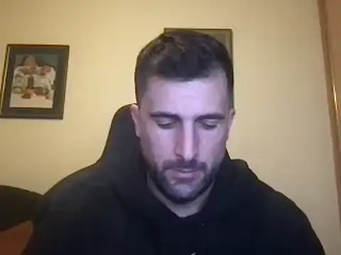 Snapshot of alex877x chatting on February 19, 10:56 am alex877x online show from February 19, 10:56 am