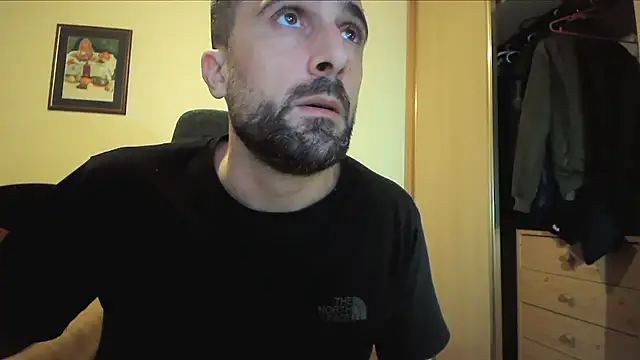 Snapshot of alex877x chatting on March 13, 2:55 pm alex877x online show from March 13, 2:55 pm