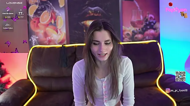 Snapshot of popityan1 chatting on January 5, 8:42 pm popityan1 online show from January 5, 8:42 pm