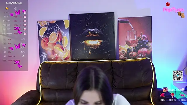 Snapshot of popityan1 chatting on January 24, 11:23 pm popityan1 online show from January 24, 11:23 pm