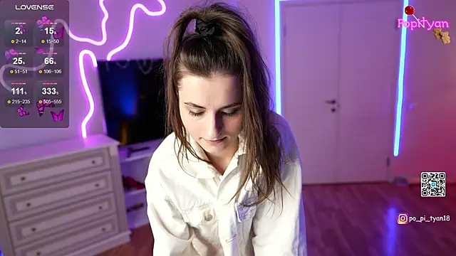 Snapshot of popityan1 chatting on February 10, 9:04 pm popityan1 online show from February 10, 9:04 pm