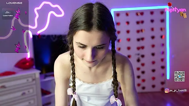 Snapshot of popityan1 chatting on February 16, 11:16 pm popityan1 online show from February 16, 11:16 pm