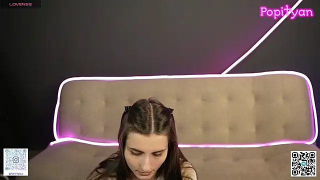 Snapshot of popityan1 chatting on October 10, 7:40 am popityan1 online show from October 10, 7:40 am