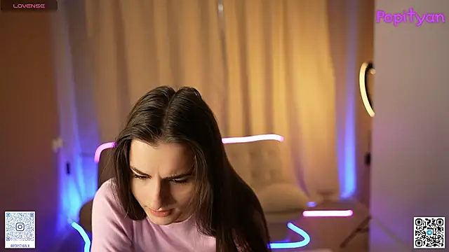 Snapshot of popityan1 chatting on November 29, 4:26 am popityan1 online show from November 29, 4:26 am