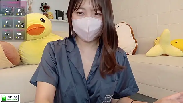 Snapshot of SUZU_ chatting on July 3, 9:43 pm SUZU online show from July 3, 9:43 pm