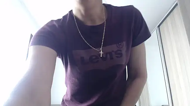 naughtymilfT online show from March 8, 7:27 am