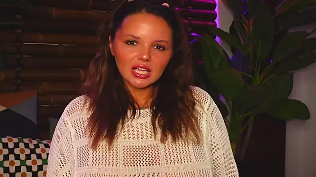 Snapshot of CelesteBailey chatting on March 13, 7:09 am CelesteBailey online show from March 13, 7:09 am