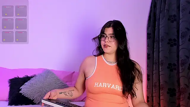 veronica185 online show from August 7, 8:44 pm