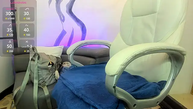 NiickyJones online show from March 8, 5:38 am