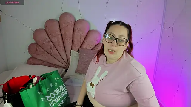 NiickyJones online show from March 14, 5:24 am