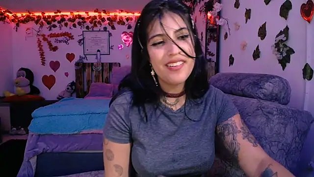 Snapshot of azahar__ziiz chatting on February 21, 10:37 pm azahar ziiz online show from February 21, 10:37 pm