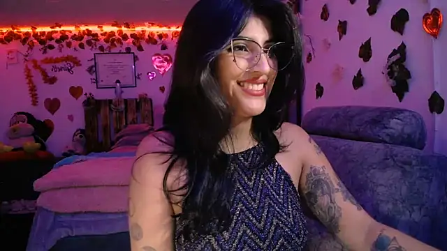 Snapshot of azahar__ziiz chatting on March 20, 11:56 pm azahar ziiz online show from March 20, 11:56 pm