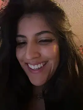 azahar  ziiz online show from March 12, 1:23 am