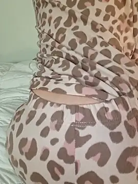 Silvia Zeno online show from February 22, 5:08 am