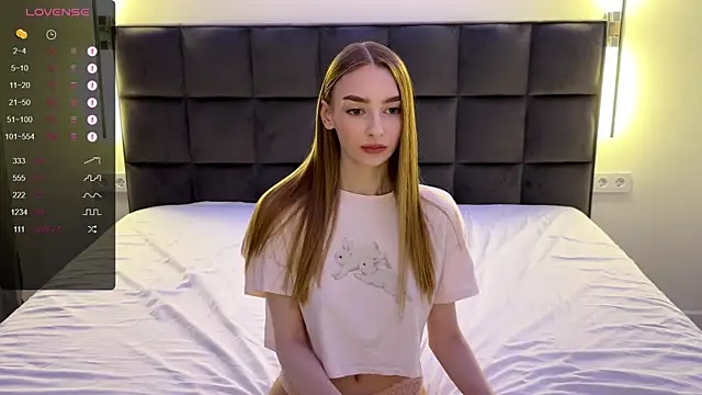 NotElis online show from March 10, 4:03 pm