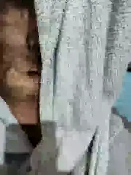 Snapshot of _Scorpion_ chatting on January 7, 8:21 pm  Scorpion  online show from January 7, 8:21 pm