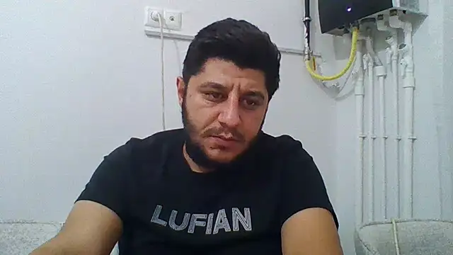 Snapshot of erkekkkadam chatting on December 22, 7:10 pm erkekkkadam online show from December 22, 7:10 pm