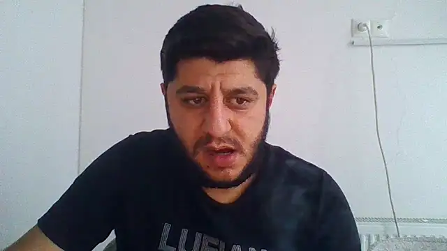 Snapshot of erkekkkadam chatting on December 23, 1:13 pm erkekkkadam online show from December 23, 1:13 pm