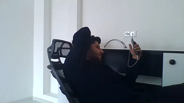 Snapshot of erkekkkadam chatting on January 15, 9:56 am erkekkkadam online show from January 15, 9:56 am