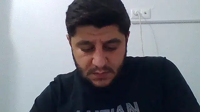 erkekkkadam online show from November 5, 10:43 pm