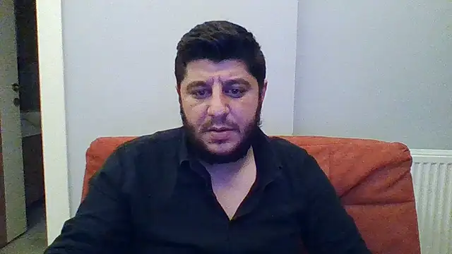 Snapshot of erkekkkadam chatting on June 19, 10:46 pm erkekkkadam online show from June 19, 10:46 pm