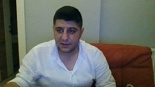 erkekkkadam online show from June 26, 10:36 pm