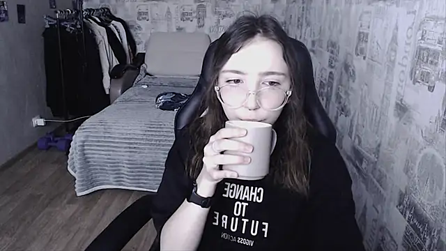 AmeliaKamishiro online show from December 25, 7:46 am