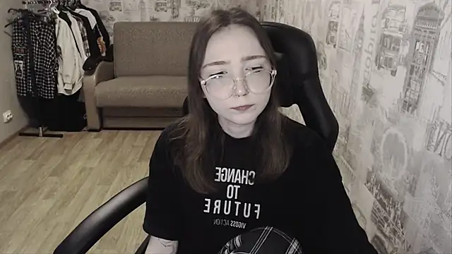 AmeliaKamishiro online show from January 14, 2:53 pm