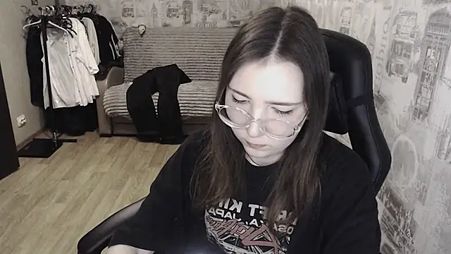 AmeliaKamishiro online show from February 27, 7:26 pm