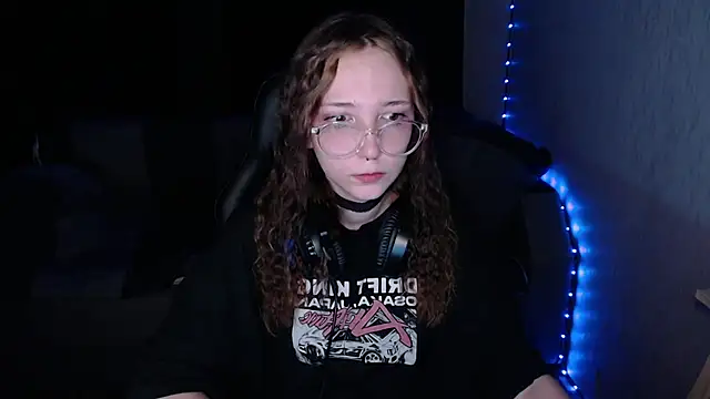 AmeliaKamishiro online show from October 7, 8:06 pm