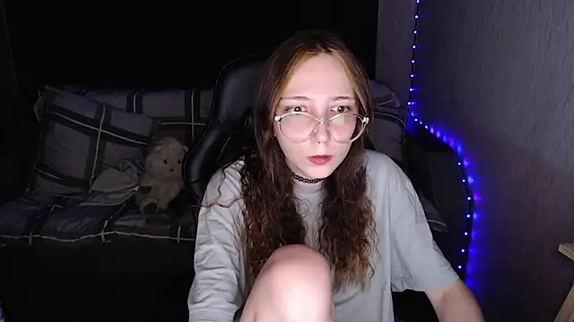 AmeliaKamishiro online show from October 14, 9:04 pm