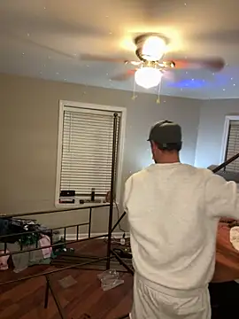 Snapshot of MnM4ever chatting on November 10, 3:05 am MnM4ever online show from November 10, 3:05 am