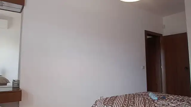 SexyandMarried1 online show from November 2, 1:46 pm