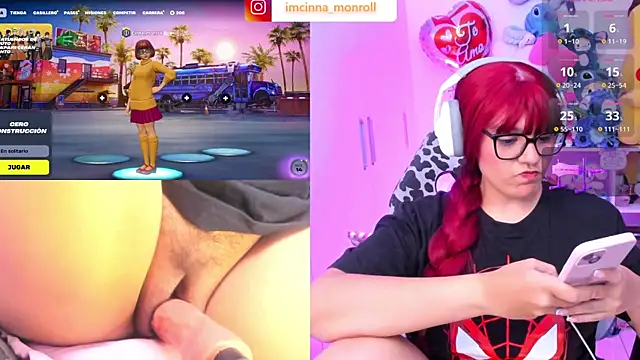 cinna monroll online show from December 4, 3:38 am