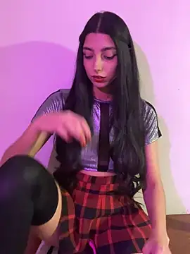 Snapshot of Felicia_smok3 chatting on February 19, 3:06 am Felicia smok3 online show from February 19, 3:06 am