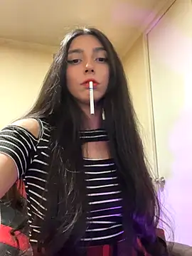 Snapshot of Felicia_smok3 chatting on October 4, 12:52 am Felicia smok3 online show from October 4, 12:52 am