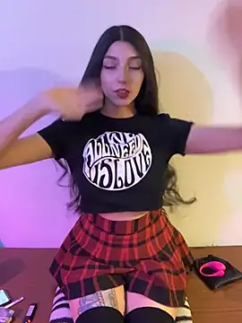 Felicia smok3 online show from February 2, 3:49 am