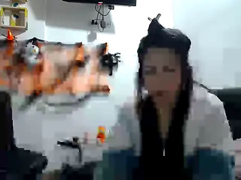 Snapshot of Alexxawinter chatting on October 16, 11:06 pm Alexxawinter online show from October 16, 11:06 pm