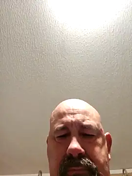 Snapshot of scottym chatting on March 21, 5:34 pm scottym online show from March 21, 5:34 pm