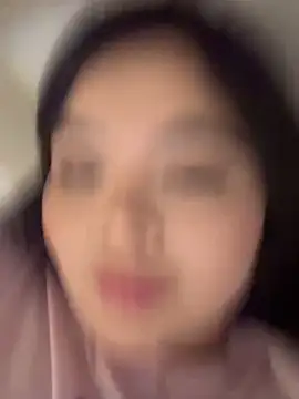 Snapshot of IsabellaAllen chatting on December 4, 1:04 am IsabellaAllen online show from December 4, 1:04 am