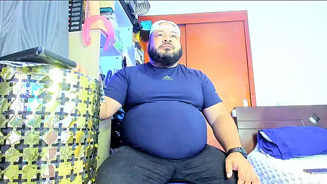 Latino bigcock online show from July 12, 7:38 pm