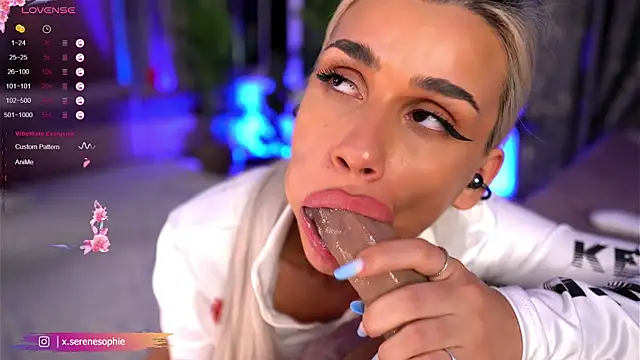 Serene Sophiex online show from February 5, 4:27 am