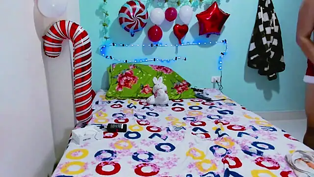 SofiaOlivares online show from December 20, 11:05 pm