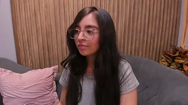 Eva Macalliter online show from January 24, 3:22 am