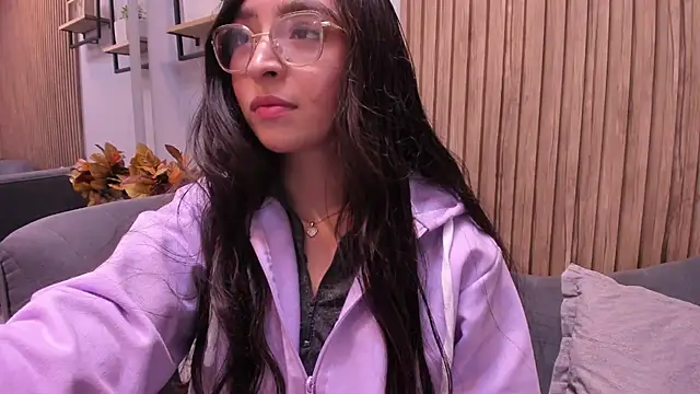 Eva Macalliter online show from September 13, 3:39 am